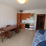 Tra Mare E * Foce Varano