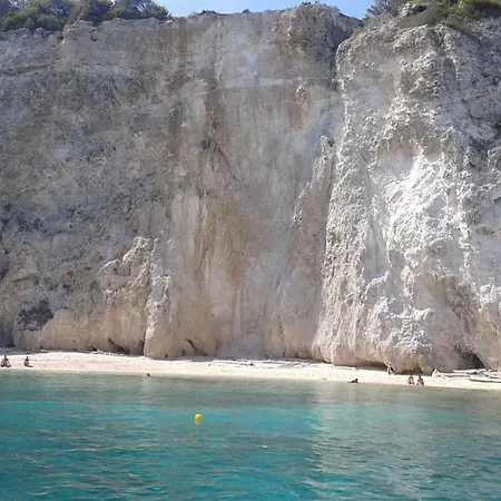 Tra Mare E Lejlighed Foce Varano